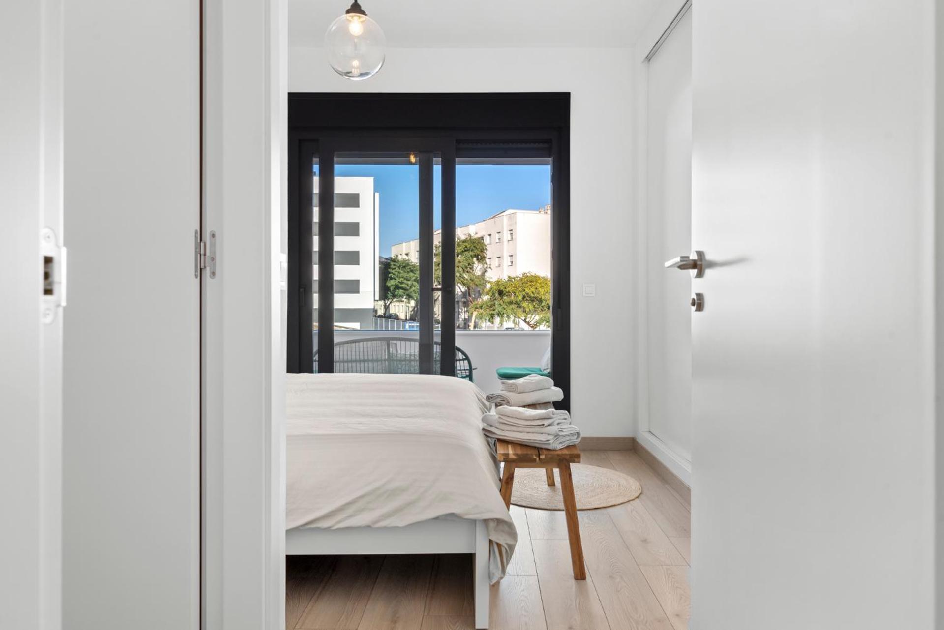 Beautiful 2-Bedroom Apartment Near Center And Beach Эстепона Экстерьер фото