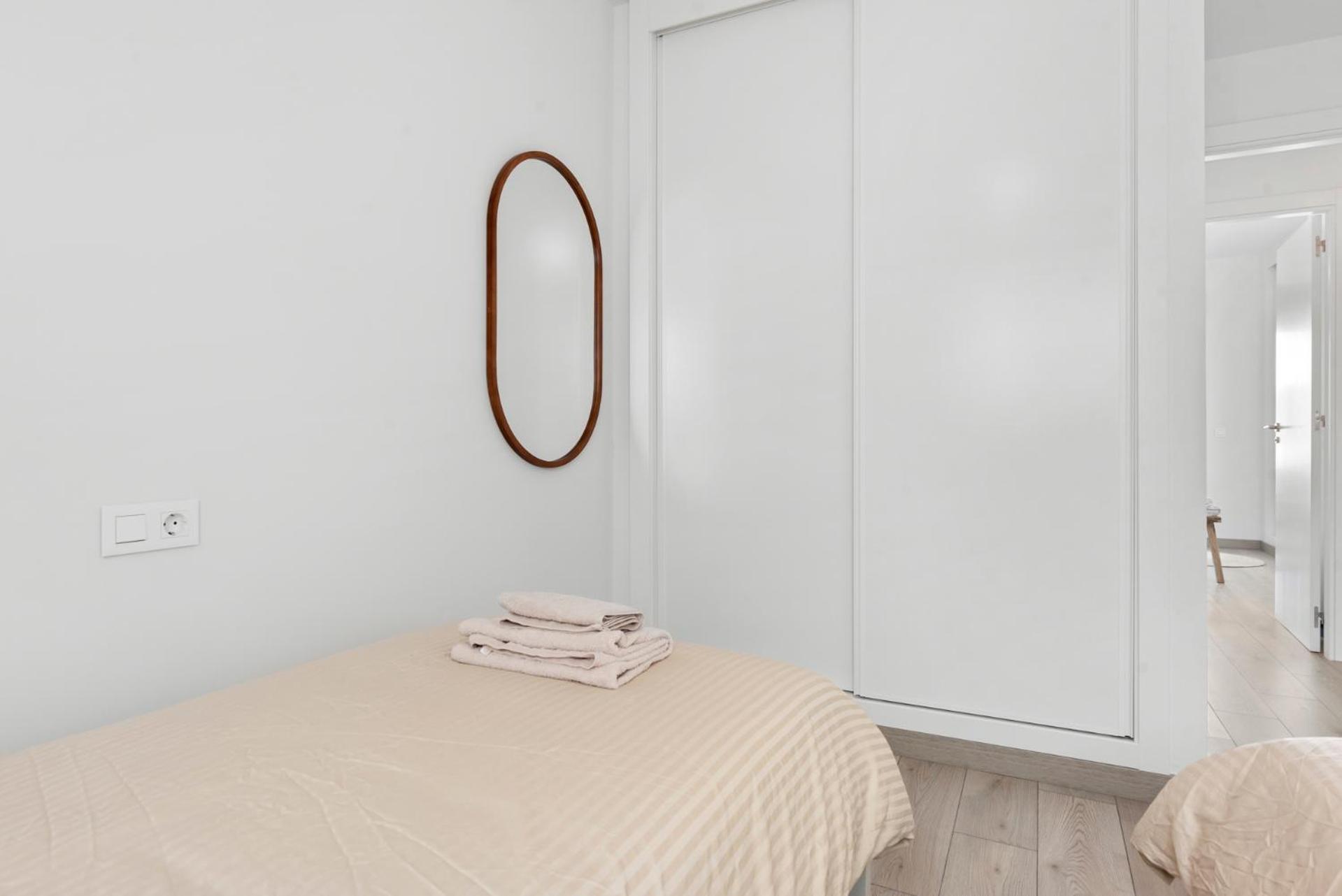 Beautiful 2-Bedroom Apartment Near Center And Beach Эстепона Экстерьер фото